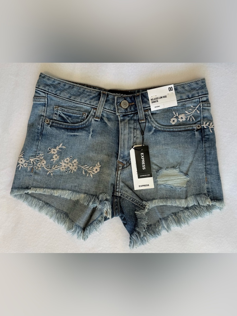 ⚡️Flash Sale⚡️ Embroidered Denim Shorts